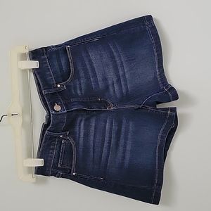 Womens White House Black Market 4.5 dark denim sculpt short- Sz 4